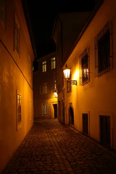 Nacht alley — Stockfoto