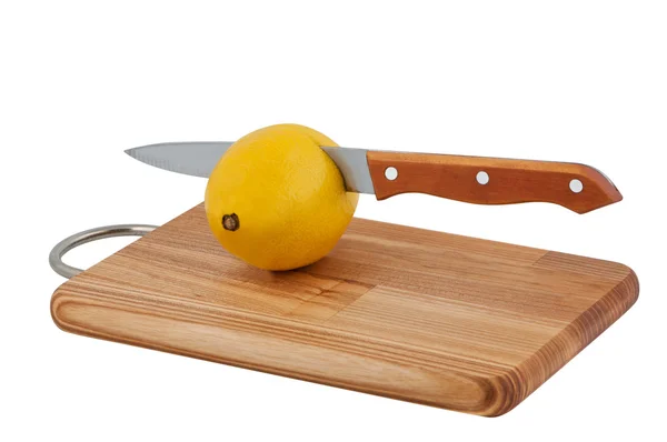 Couteau pour le nettoyage des fruits et légumes . — Photo