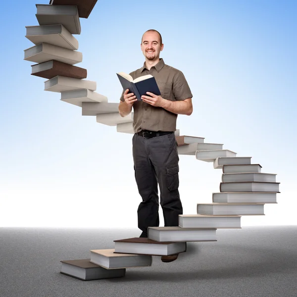 Escada de aprendizagem e sucesso — Fotografia de Stock