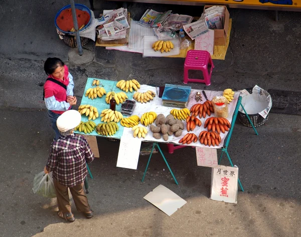 Local Fruit Stand in Taiwan — Stock Photo, Image