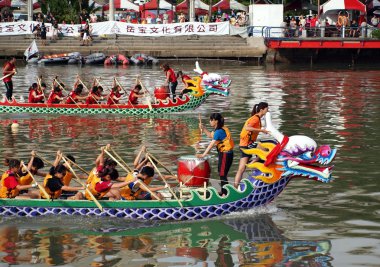 Scene from the 2012 Dragon Boat Races in Kaohsiung, Taiwan clipart