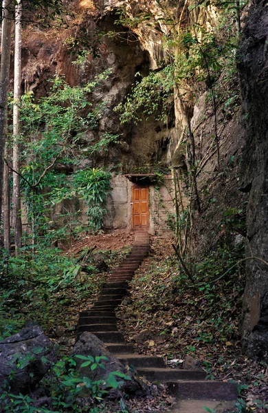 Dağ giriş kapısı — Stok fotoğraf