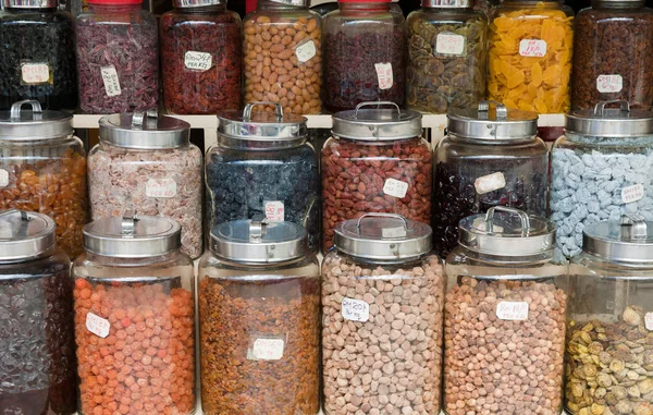 Nuts and beans for sale — Stock Photo, Image
