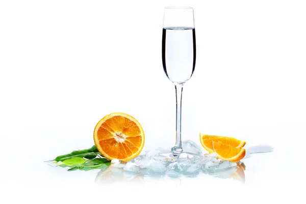 Wódka i pomarańczowy — Zdjęcie stockowe