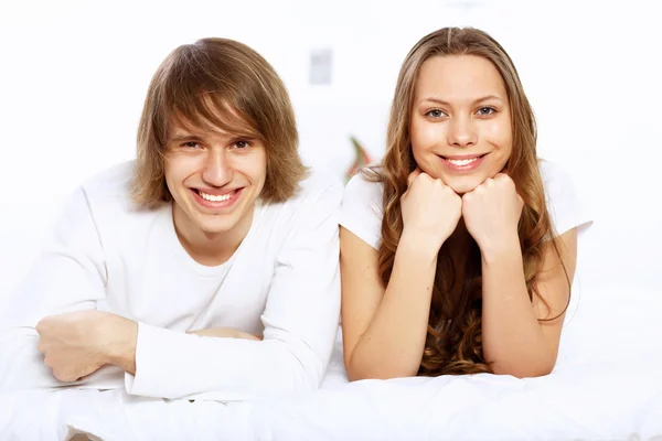 Young couple at home — Stock Photo, Image