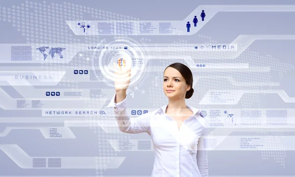 Geschäftsfrau und Touchscreen-Technologie — Stockfoto