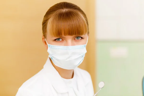 A portrait of a dental worker — Stock Photo, Image