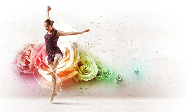 Κορίτσι χρώμα φόρεμα dancing.collage — Φωτογραφία Αρχείου