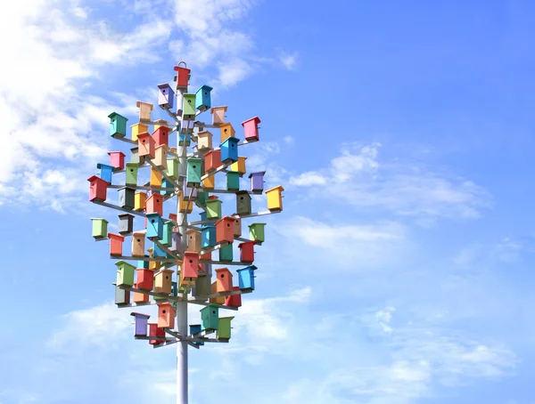 Caixas de nidificação coloridas — Fotografia de Stock