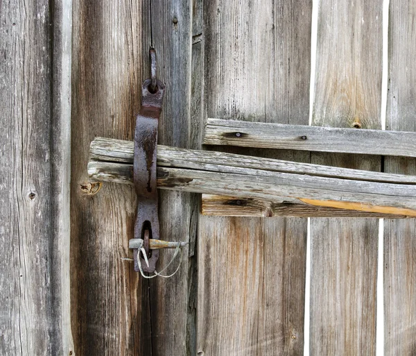 Old gate is close. — Stock Photo, Image