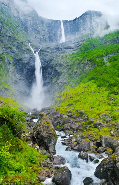 Wasserfall. — Stockfoto
