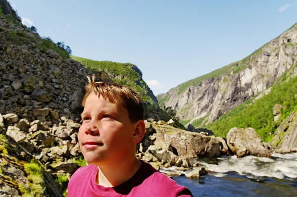 Junge in Norwegen. — Stockfoto