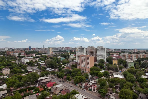 Вид Російська місто Самара в травні 2012 року — стокове фото
