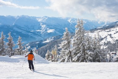 Ski resort zell am bakın. Avusturya
