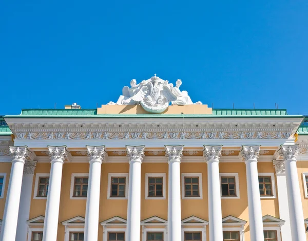 La facciata della casa San Pietroburgo, Russia — Foto Stock