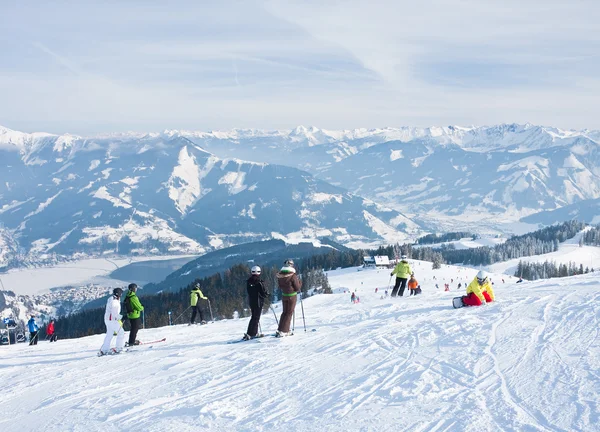 Ośrodek narciarski zell am Zobacz. Austria — Zdjęcie stockowe