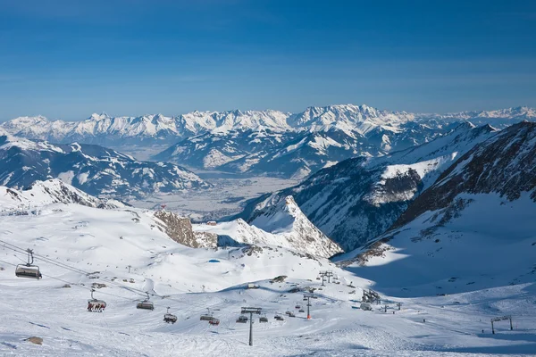 A Kaprun, Kitzsteinhorn-gleccser sípálya. Ausztria — Stock Fotó