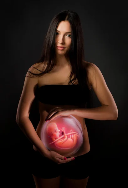 Körperbemalung einer Schwangeren — Stockfoto