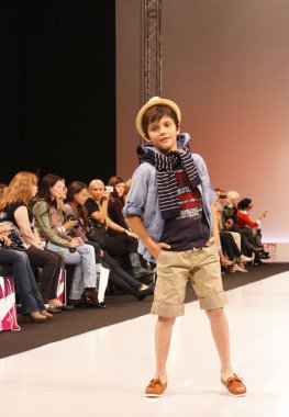 Çocuk defile 2012