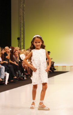 Çocuk defile 2012