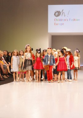 Çocuk defile 2012