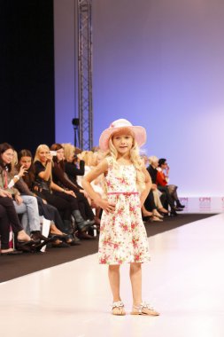 Çocuk defile 2012