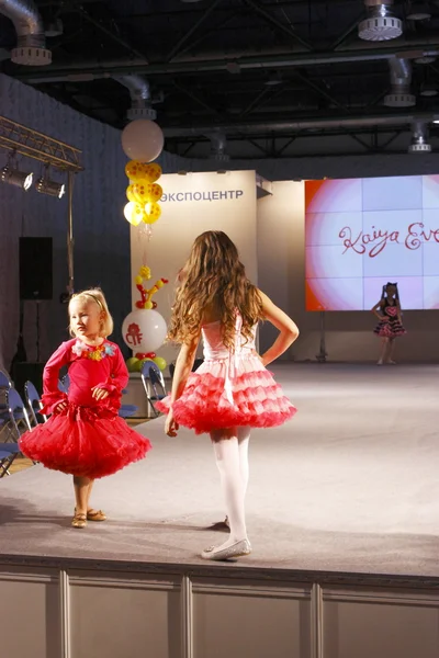 儿童时装秀 2012 — 图库照片