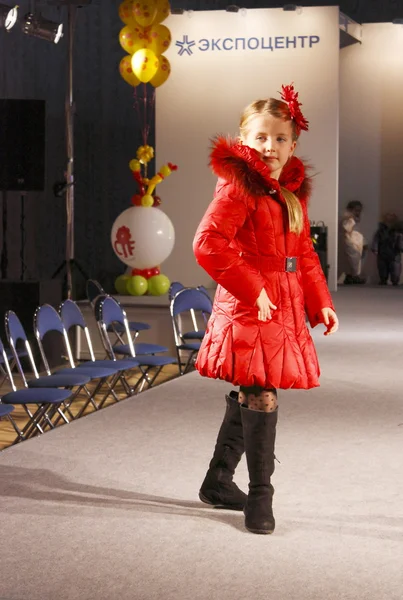 Pokaz mody dzieci 2012 — Zdjęcie stockowe