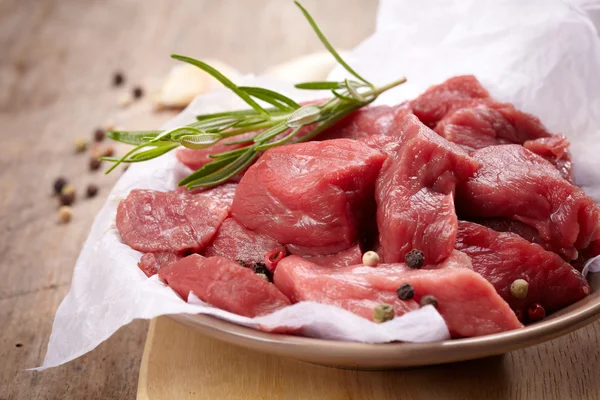 Carne fresca cruda —  Fotos de Stock