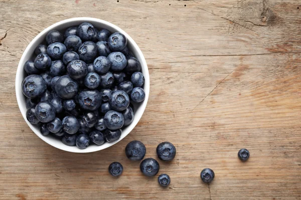 Bowl of blueberries — Stock Photo, Image