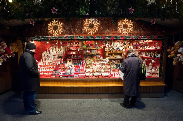 Kiosk with Christmas toys and gifts — Stock Photo, Image