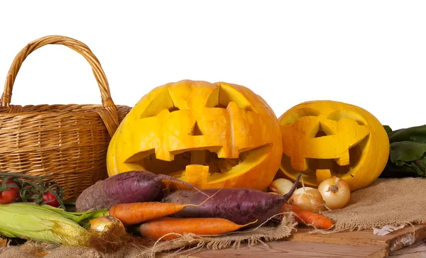 Тыква и овощи на Хэллоуин — стоковое фото