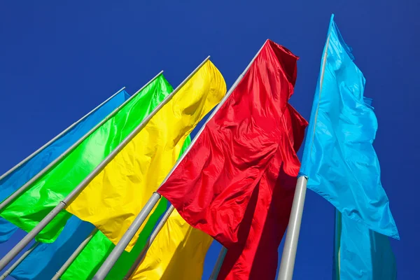 Kleurrijke vlaggen — Stockfoto