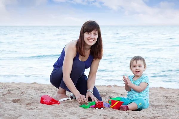 Happy mother with toddler — Stock Photo, Image