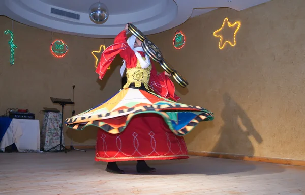 Danza oriental tradicional — Foto de Stock