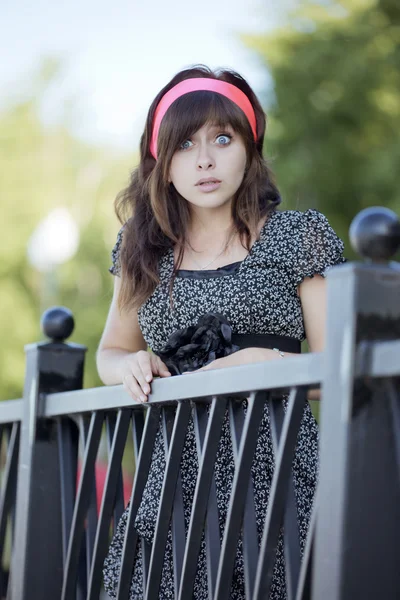Surprised beautiful young woman — Stock Photo, Image