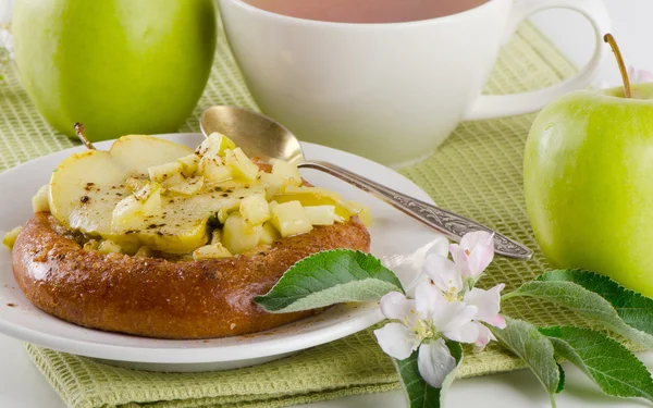 stock image Apple pie and tea cup