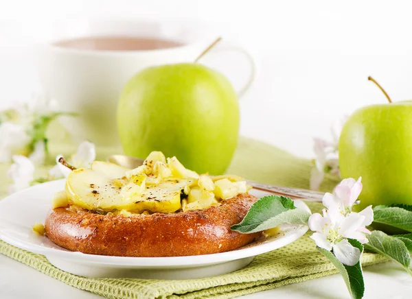 stock image Apple cakes with tea cup