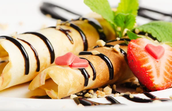 French crepes with chocolate sauce — Stock Photo, Image