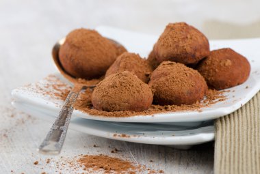 çikolata truffles. yakın çekim