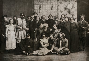 Maxim Gorky, among artists - participants of the play 