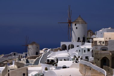 Santorini Adası'nda yel değirmeni