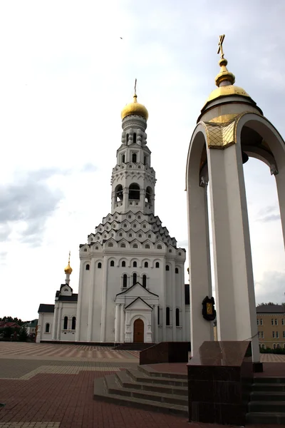 Memorial Bell of Complex av St. Peter og Paul i Prokhorovka – stockfoto