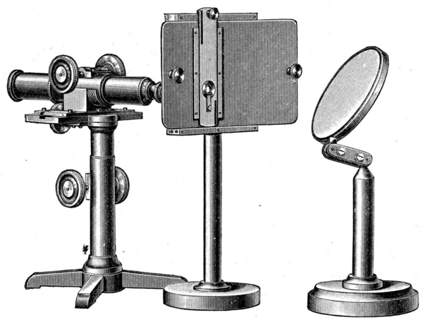 Mikroskop für das Aquarium — Stockfoto