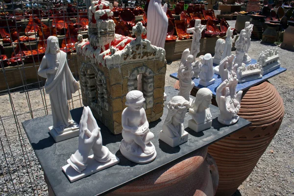 Statues for sale — Stock Photo, Image