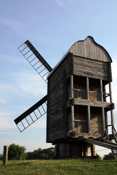 Windmühle — Stockfoto