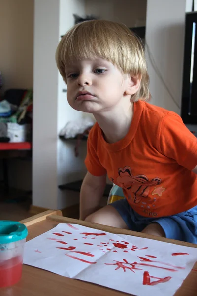 Boy having painting — Stock Photo, Image