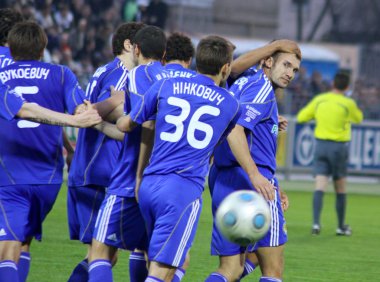 FC Dynamo Kyiv players congratulate Andriy Shevchenko clipart