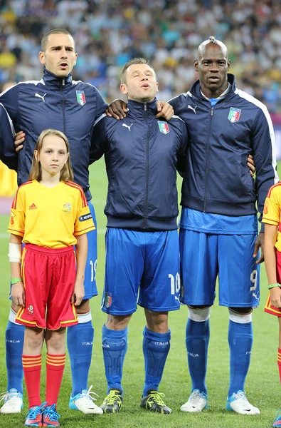 Leonardo Bonucci, Antonio Cassano та Mario Balotelli з Італії — стокове фото