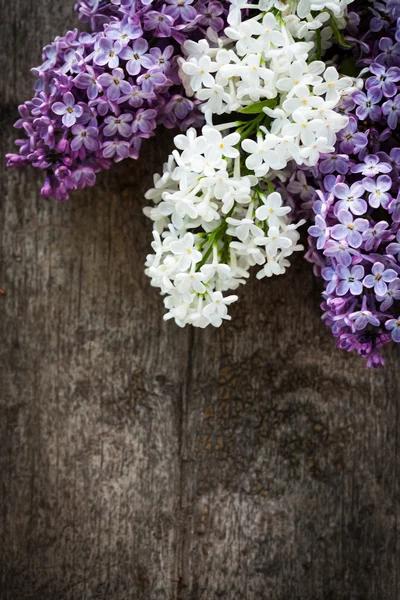 Lilac on wood — Stock Photo, Image